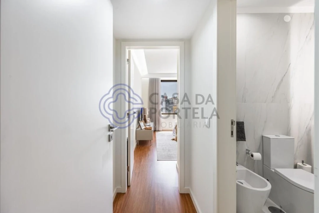 Apartamento T2 para Arrendamento em Lordelo do Ouro e Massarelos Foto 11