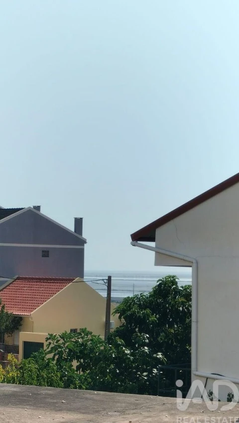 Terreno para Venda em Santa Iria de Azoia, São João da Talha e Bobadela