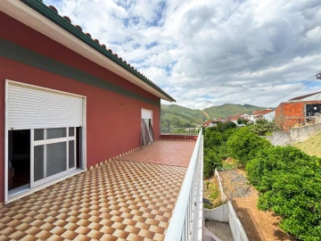 Moradia T5 para Venda em Ceira