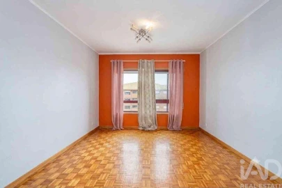 Apartamento T3 para Venda em Vilar de Andorinho