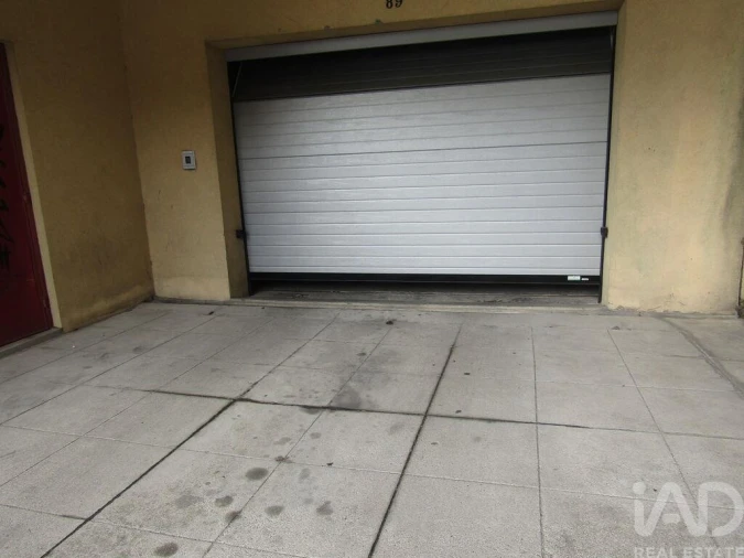 Apartamento T3 para Venda em Vilar de Andorinho Foto 33