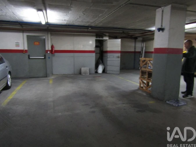 Apartamento T3 para Venda em Vilar de Andorinho Foto 29