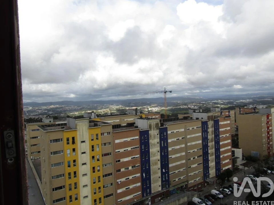 Apartamento T3 para Venda em Vilar de Andorinho Foto 24