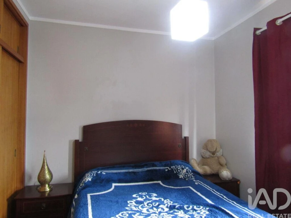 Apartamento T3 para Venda em Vilar de Andorinho Foto 6
