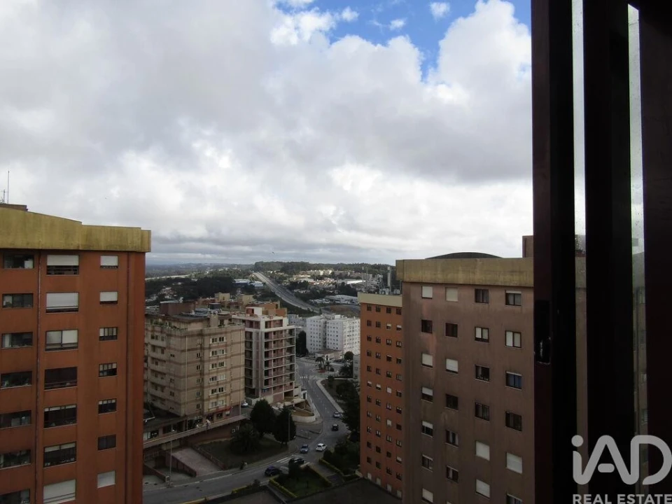Apartamento T3 para Venda em Vilar de Andorinho Foto 25