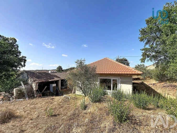 Moradia T2 para Venda em São Sebastião Foto 19