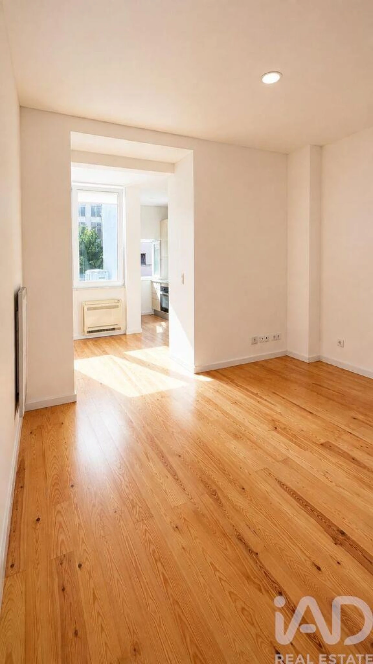 Apartamento T1 para Arrendamento em Campo de Ourique Foto 1