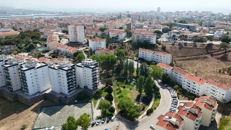 Apartamento T2 para Venda em Buarcos Foto 3