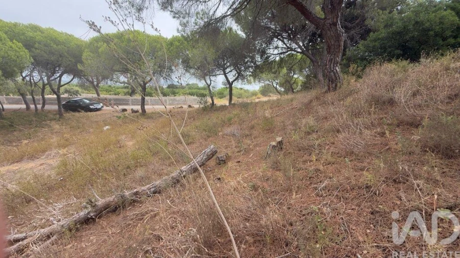 Terreno para Venda em Quarteira Foto 18