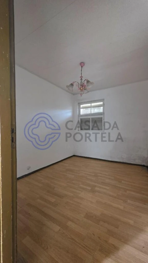 Moradia T3 para Venda em Darque