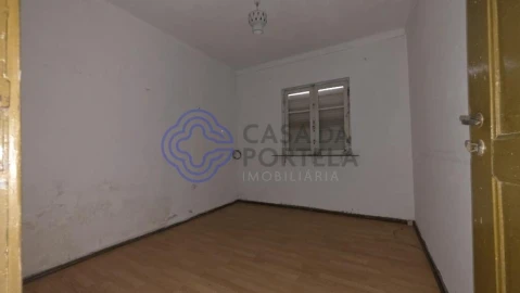 Moradia T3 para Venda em Darque
