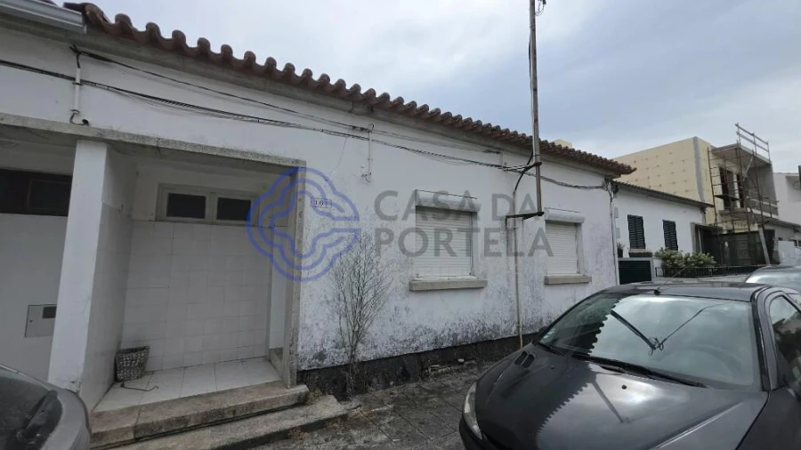 Moradia T3 para Venda em Darque