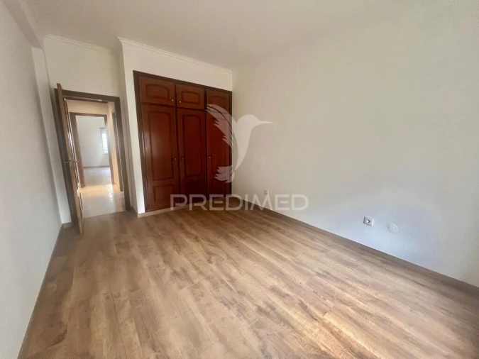 Apartamento T3 para Venda em Moita Foto 15