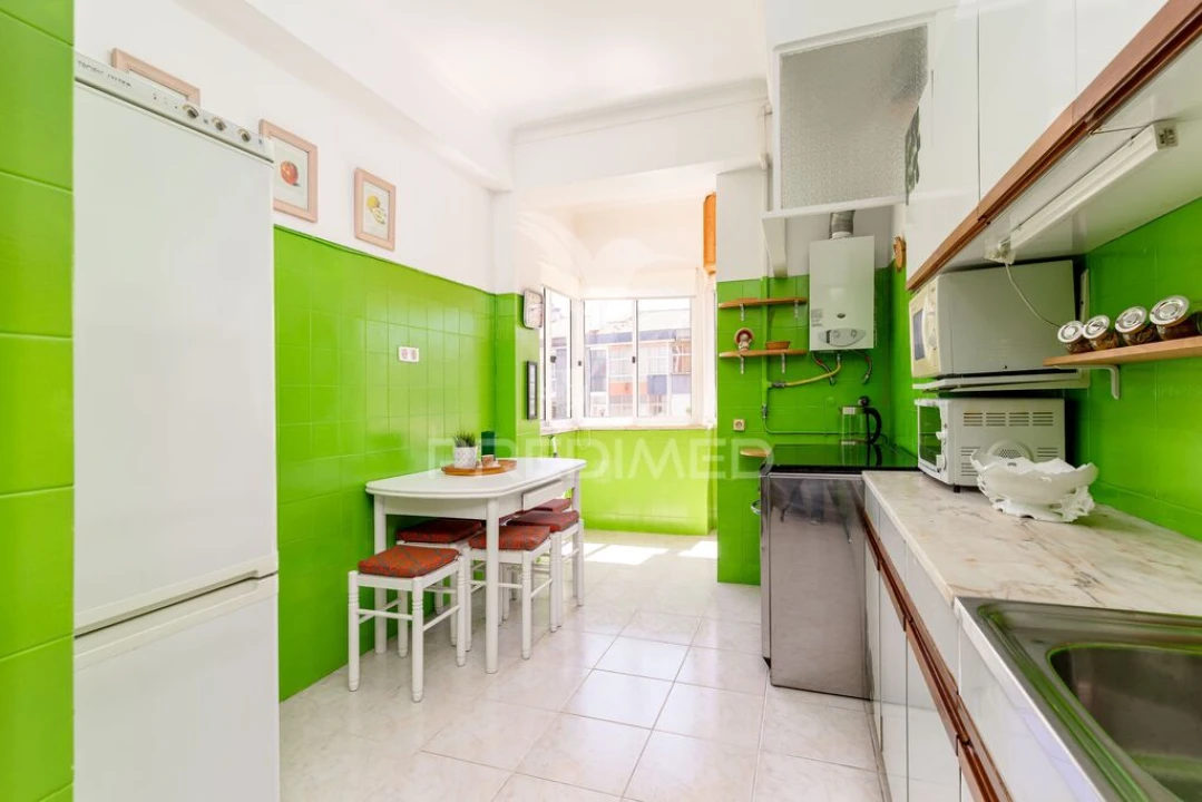 Apartamento T2 para Venda em Alfragide Foto 20