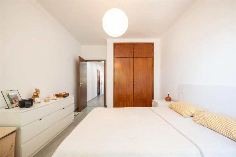 Apartamento T1 para Venda em Santo Antonio dos Olivais Foto 5