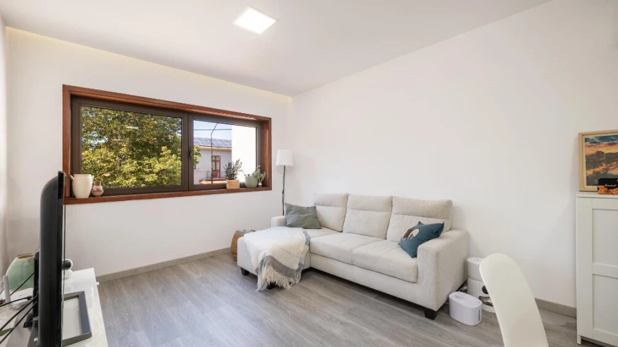 Apartamento T1 para Venda em Santo Antonio dos Olivais