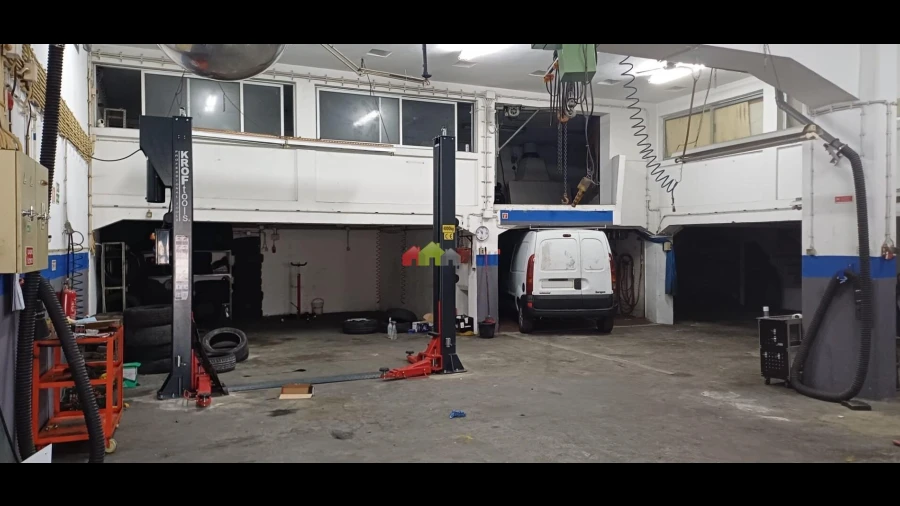 Loja para Venda em Alto do Seixalinho, Santo André e Verderena