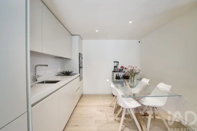 Apartamento T2 para Arrendamento em Olivais