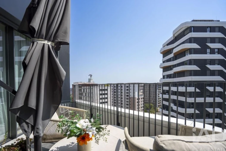 Apartamento T2 para Arrendamento em Olivais Foto 5