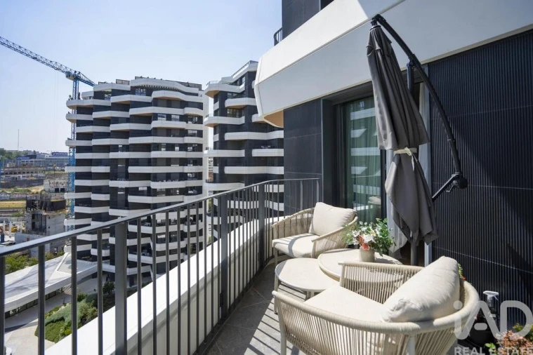 Apartamento T2 para Arrendamento em Olivais Foto 6