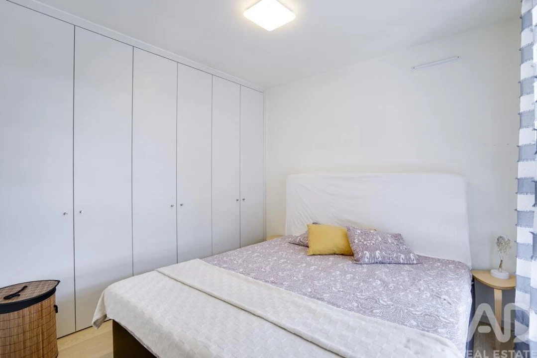 Apartamento T2 para Arrendamento em Olivais Foto 25