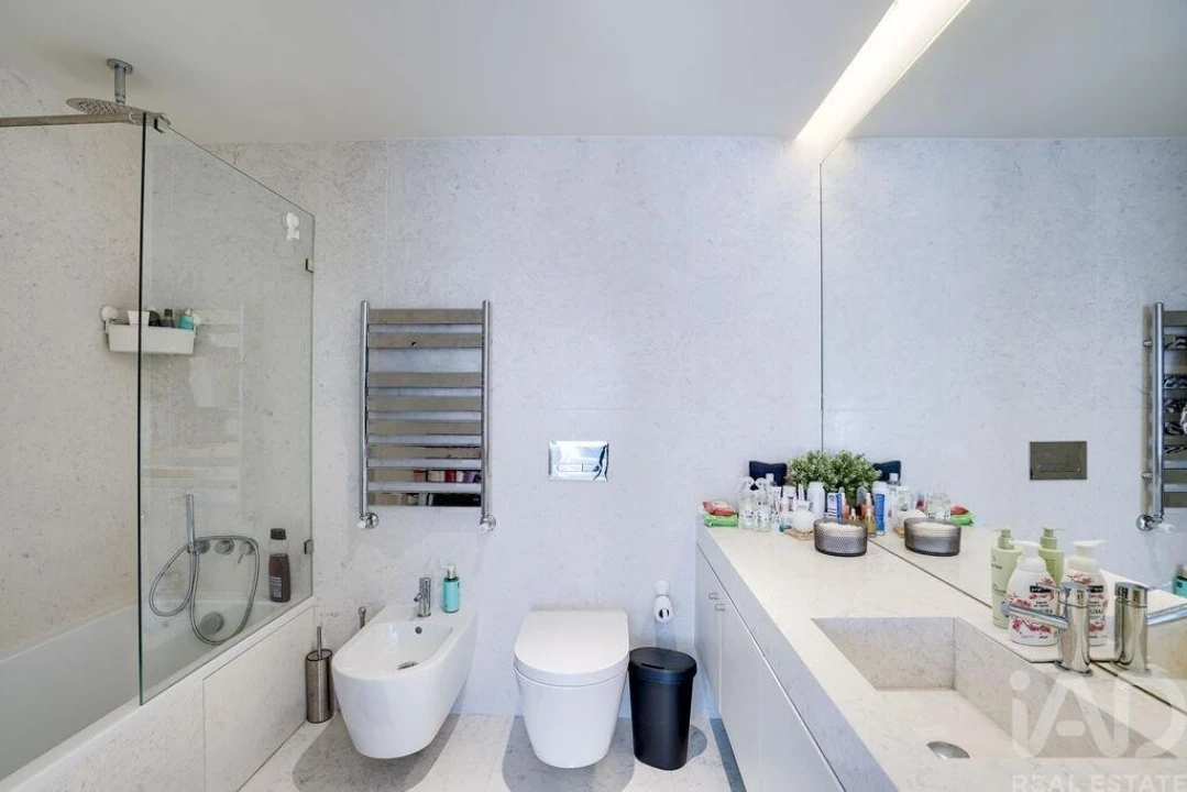 Apartamento T2 para Arrendamento em Olivais Foto 24