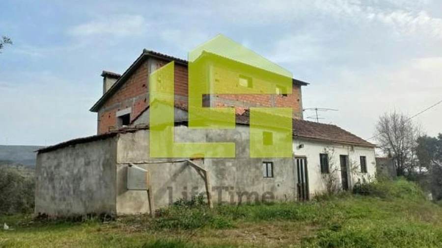 Moradia T3 para Venda em Almoster