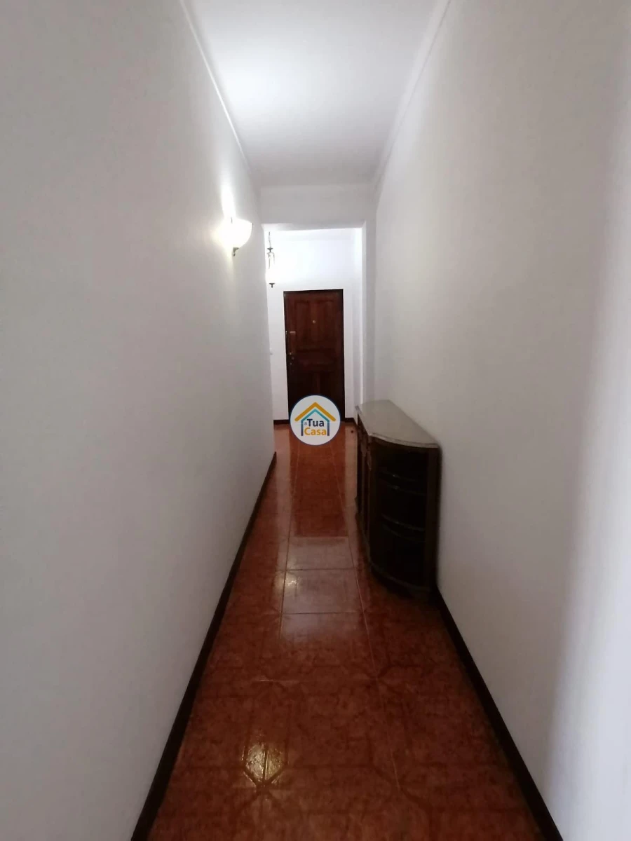 Apartamento T1 para Venda em Miranda do Corvo Foto 13