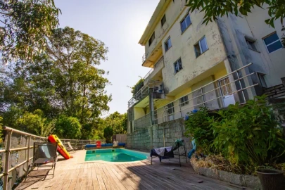Moradia T12 para Venda em Rio Caldo