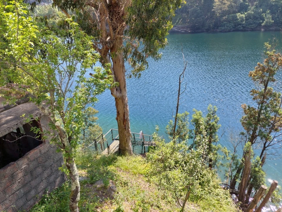 Moradia T12 para Venda em Rio Caldo Foto 38