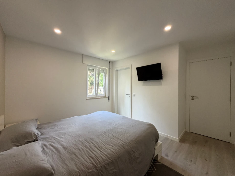 Apartamento T3 para Venda em Santo Antonio dos Olivais Foto 8