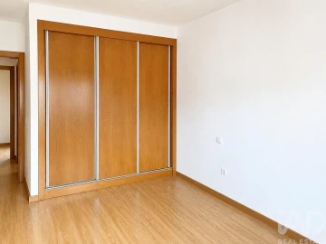 Apartamento para Venda em Freixo de Espada a Cinta e Mazouco