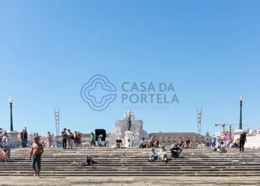 Apartamento T4 para Venda em Santa Maria Maior