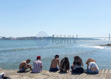 Apartamento T4 para Venda em Santa Maria Maior