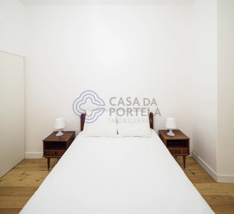 Apartamento T4 para Venda em Santa Maria Maior Foto 8