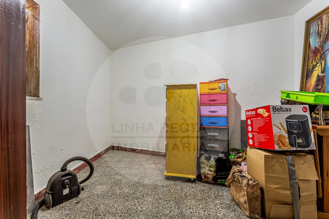 Moradia T4 para Venda em Gambia-Pontes-Alto da Guerra Foto 42