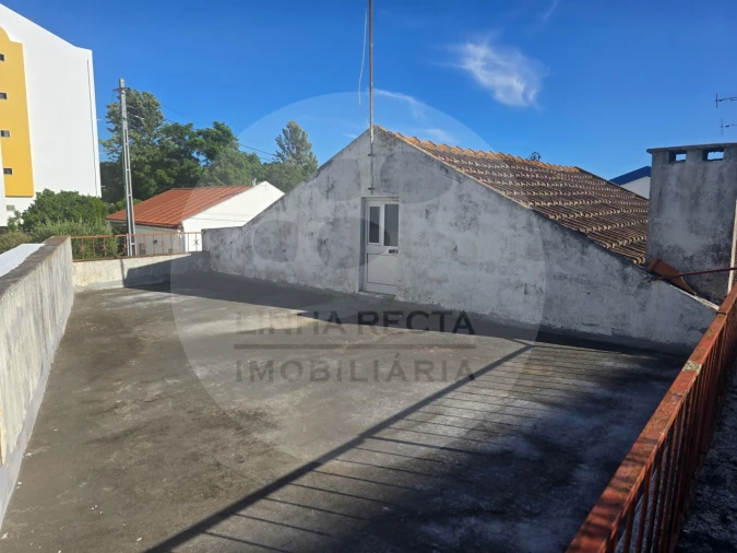 Moradia T4 para Venda em Gambia-Pontes-Alto da Guerra Foto 11