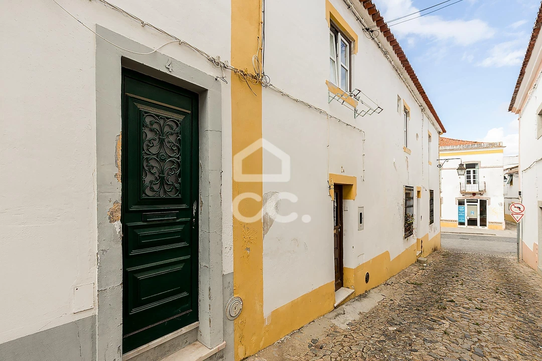 Moradia T2 para Venda em Évora (São Mamede, Sé, São Pedro e Santo Antão) Foto 18