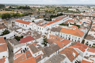 Moradia T2 para Venda em Évora (São Mamede, Sé, São Pedro e Santo Antão)