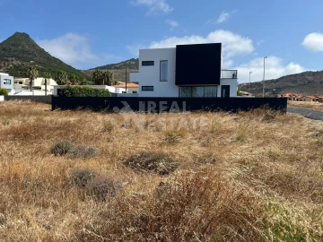 Terreno para Venda em Porto Santo