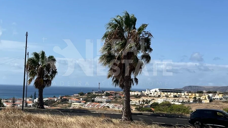 Terreno para Venda em Porto Santo