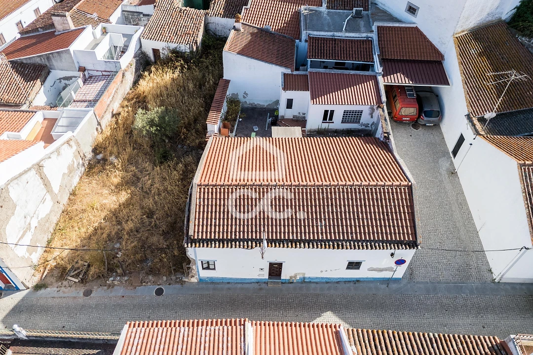 Moradia T3 para Venda em Torrão Foto 22