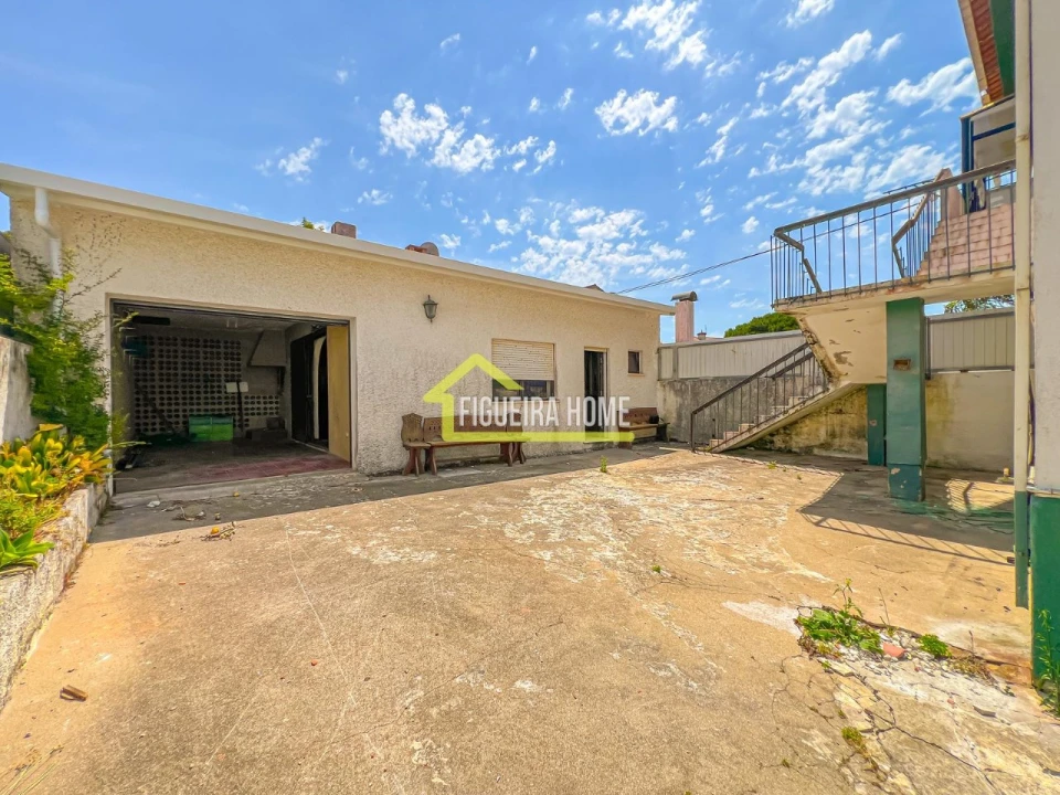 Apartamento T4 para Venda em Buarcos Foto 51