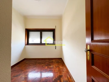Apartamento T4 para Venda em Buarcos