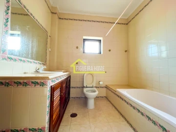 Apartamento T4 para Venda em Buarcos