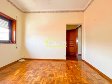 Apartamento T4 para Venda em Buarcos