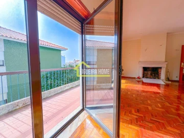 Apartamento T4 para Venda em Buarcos