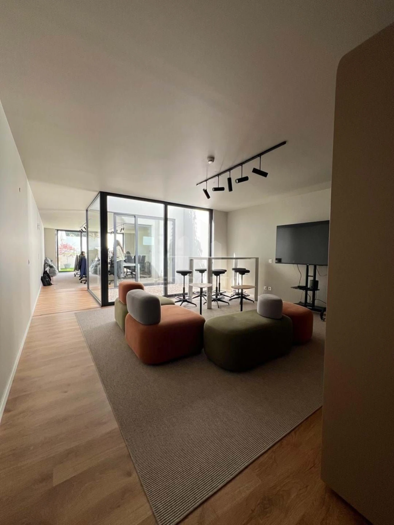 Apartamento T1 para Venda em Lordelo do Ouro e Massarelos Foto 9