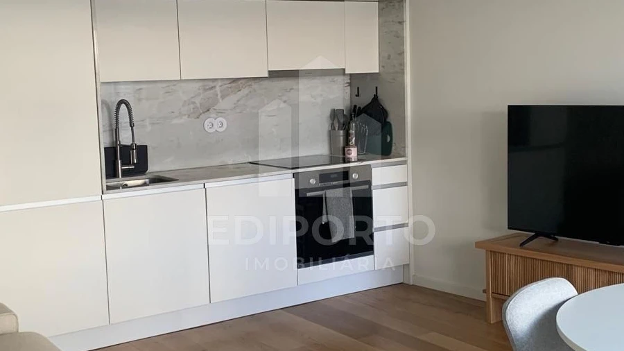 Apartamento T1 para Arrendamento em Bonfim