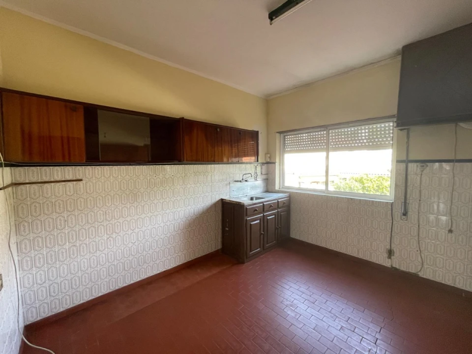 Apartamento T2 para Venda em Vermoim Foto 10